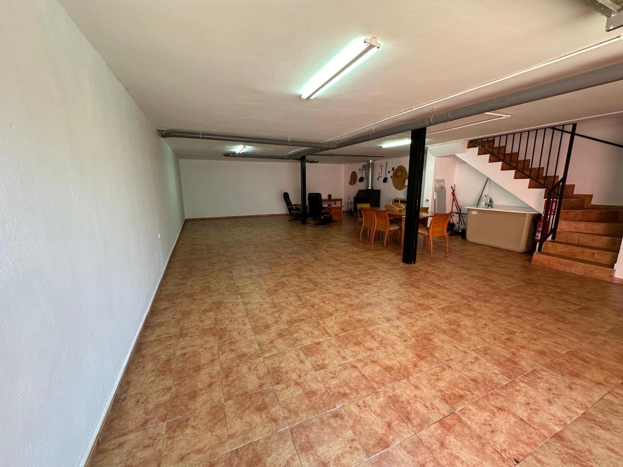 리나레스 Casa Grande De Tres Plantas Con Parking Gratis 빌라 외부 사진